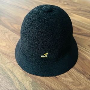 Kangol Bermuda Casual Size Large - BNWT